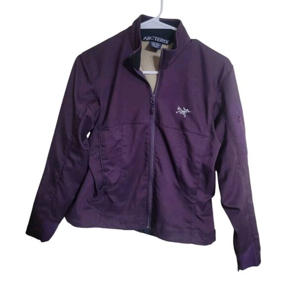 Arc'teryx Jacket Women S 4/6 Purple Outdoors Camping Gorpcore Hiking Trail Fish